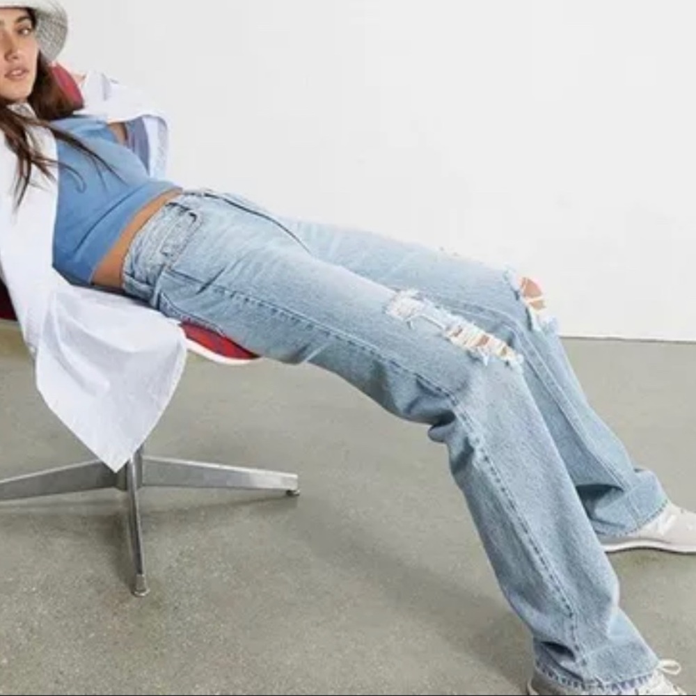 Pacsun Ripped 90s Boyfriend Jeans Light Blue